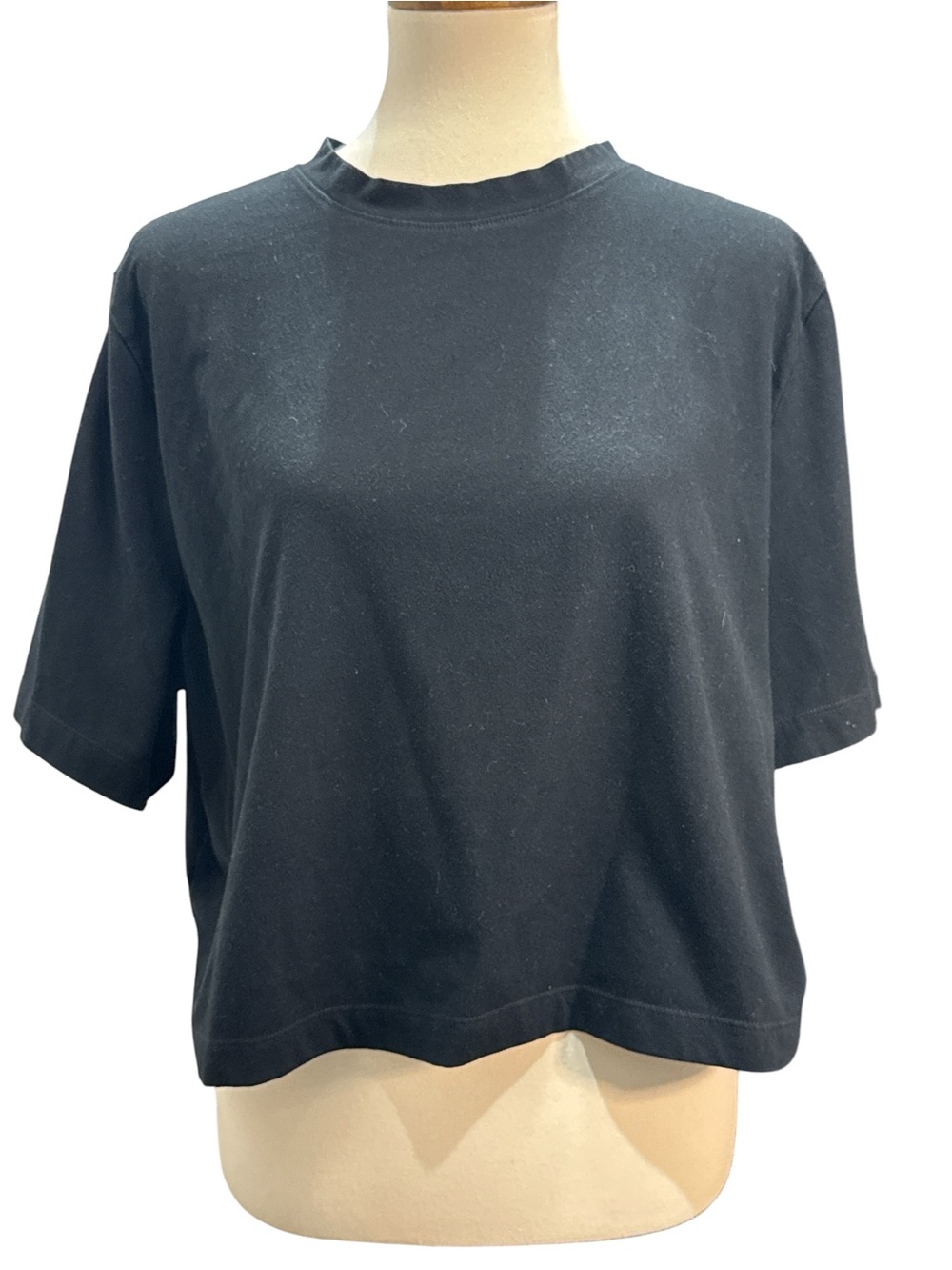 a new day Black Cropped Boxy Crewneck Tee #428